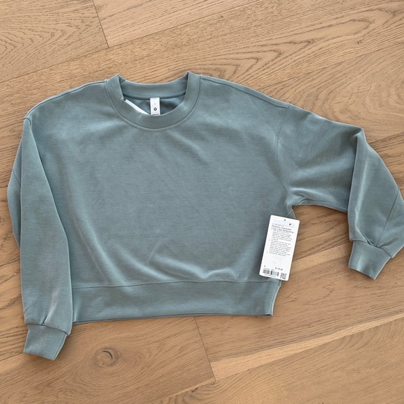 Lululemon Perfectly Oversized Crop Crew *Softstreme - Picture 1 of 1